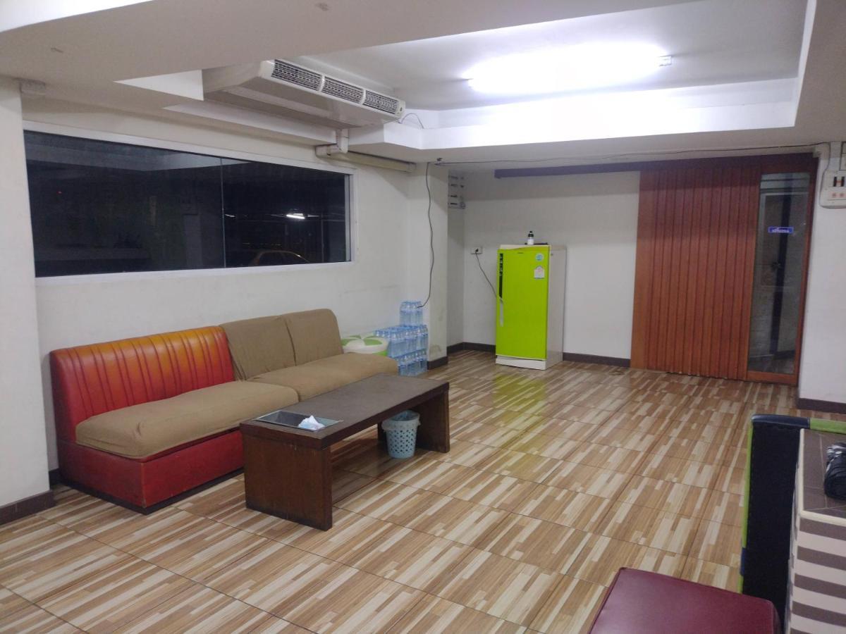 Friendly Hostel - Dmk Airport เฟรนด์ลี่ โฮสเทล ดอนเมือง Bangkok Extérieur photo