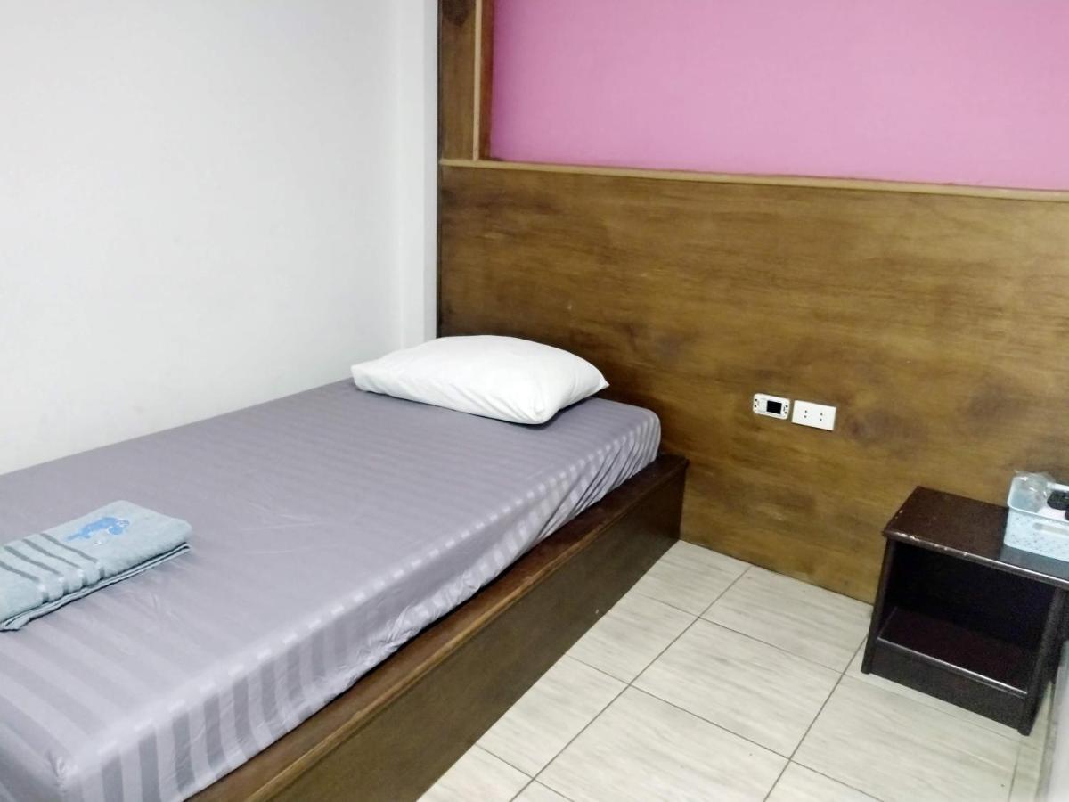 Friendly Hostel - Dmk Airport เฟรนด์ลี่ โฮสเทล ดอนเมือง Bangkok Extérieur photo